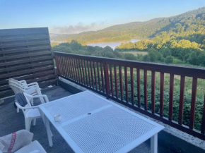 Chalet lac de la Raviege vue lac